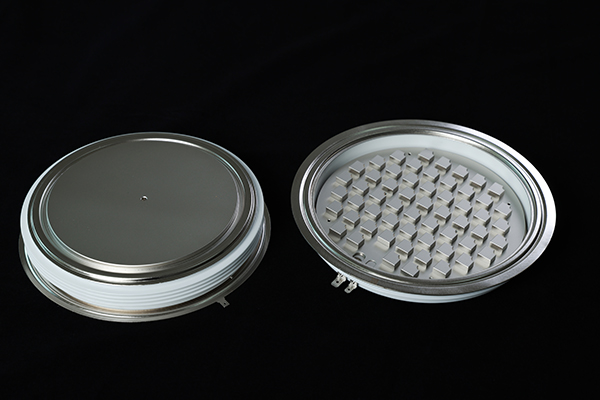 平板压接式IGBT用陶瓷管壳